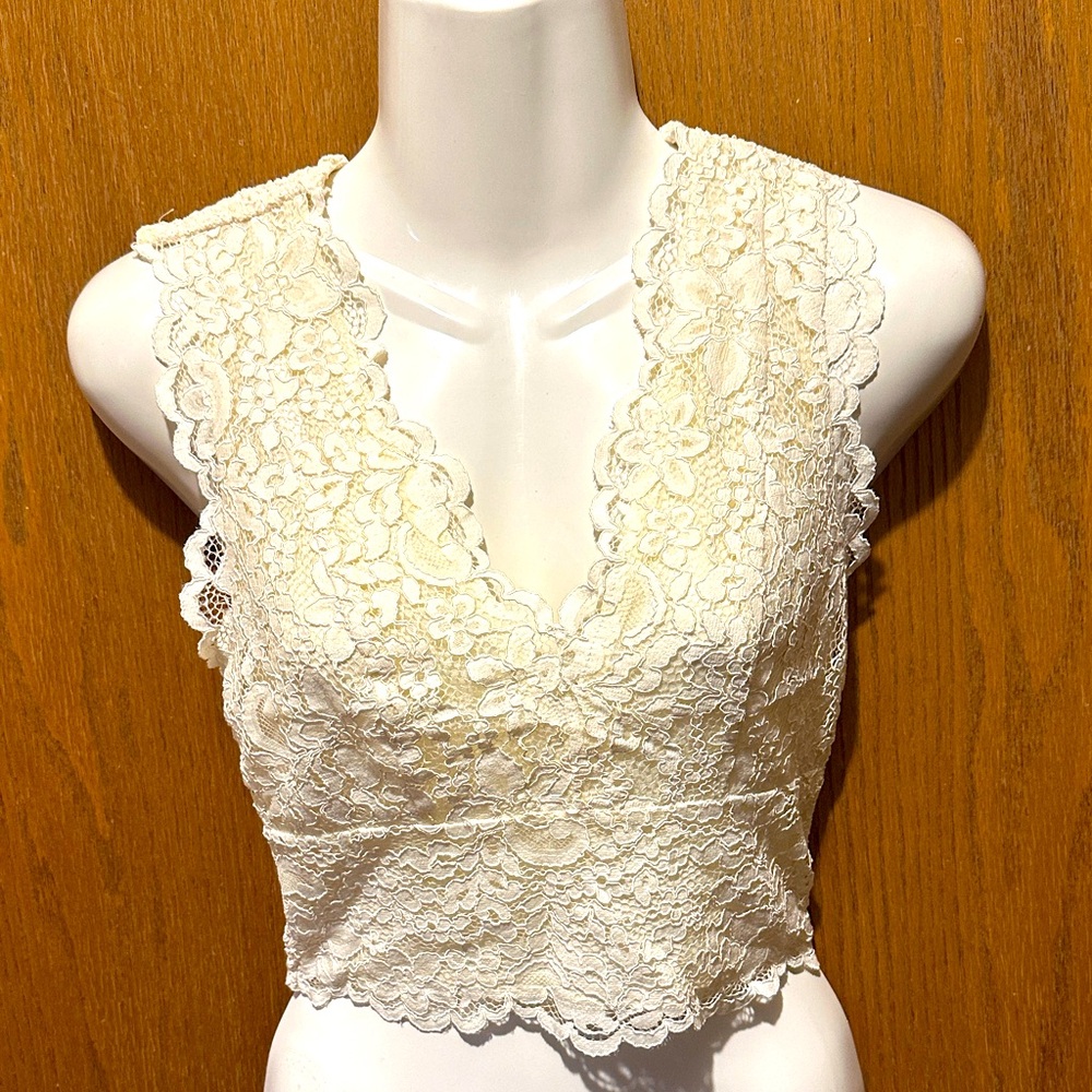 Express Ivory Lace Blouse XS new with tags crop top